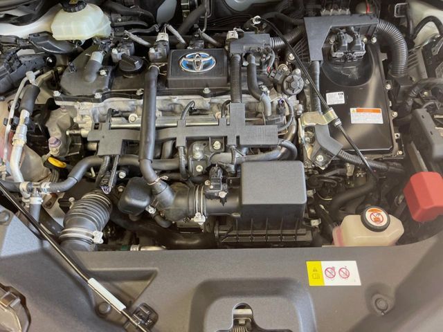 TOYOTA C-HR 2018 Image 31