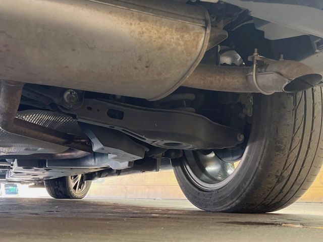 TOYOTA C-HR 2018 Image 31