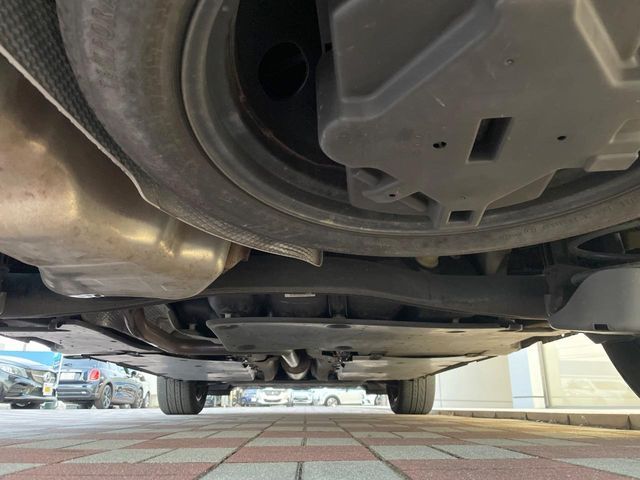 PEUGEOT 5008 2017 Image 31