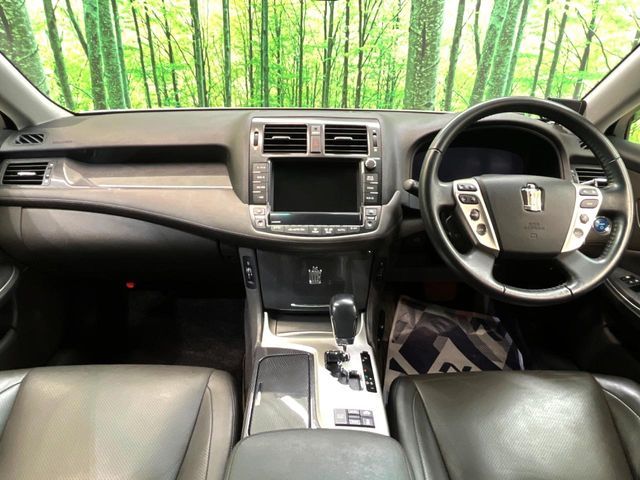 TOYOTA CROWN SEDAN HYBRID 2010 Image 31