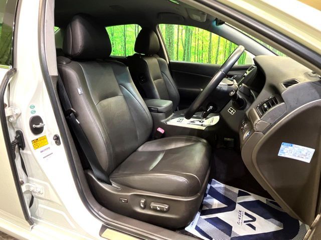 TOYOTA CROWN SEDAN HYBRID 2010 Image 31