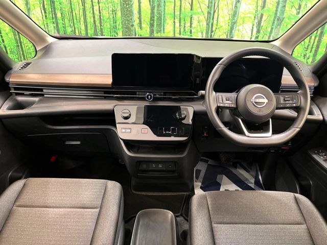 NISSAN SERENA  WG 2025 Image 31