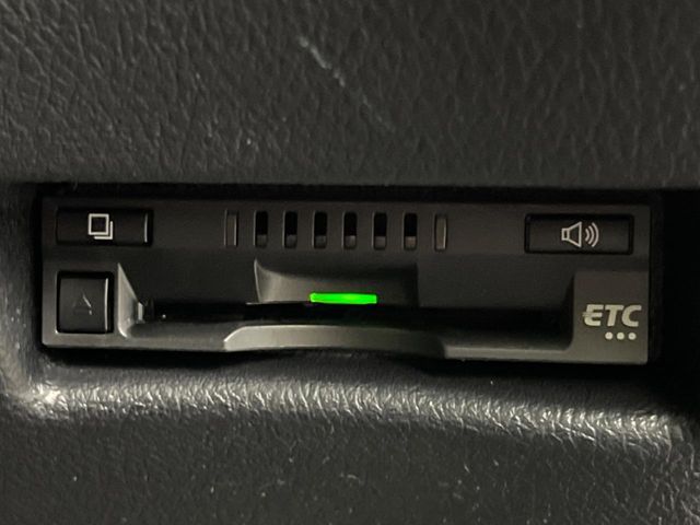 TOYOTA SIENTA HYBRID 2019 Image 31