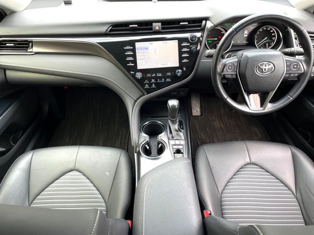 TOYOTA CAMRY HYBRID 2020 Image 31