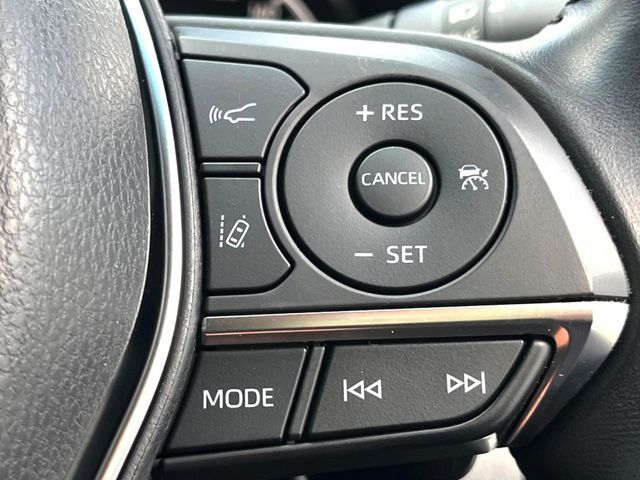 TOYOTA CAMRY HYBRID 2020 Image 31