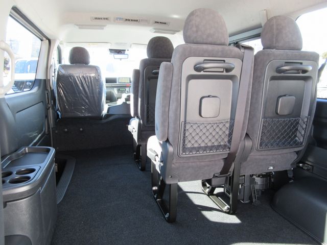 TOYOTA HIACE WAGON 4WD 2025 Image 31