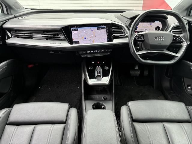 AUDI Q4 E-TRON SPORT 2023 Image 31