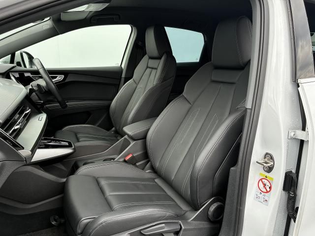 AUDI Q4 E-TRON SPORT 2023 Image 31