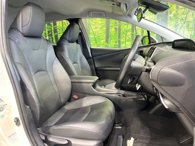 TOYOTA PRIUS 2018 Image 31