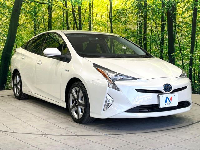 TOYOTA PRIUS 2018 Image 31