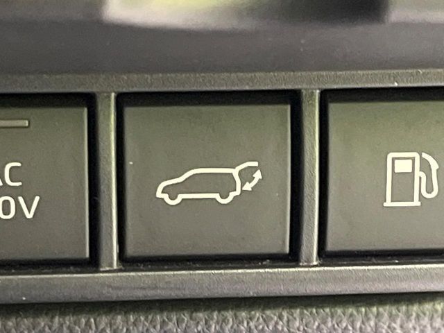 TOYOTA PRIUS 2023 Image 31