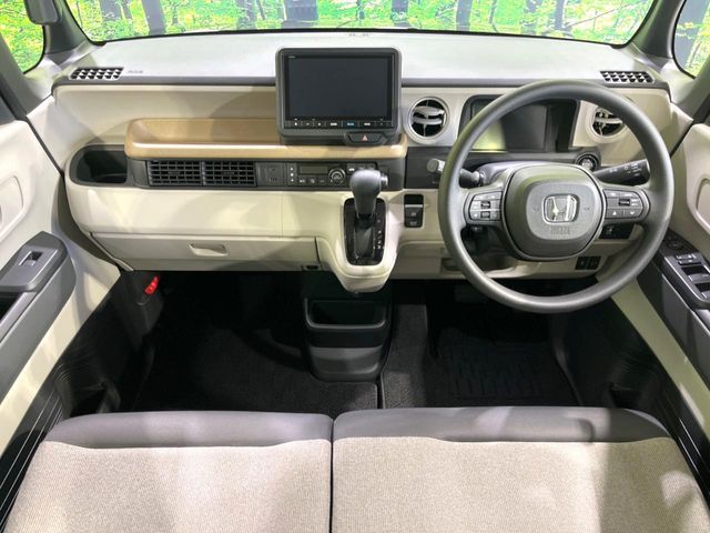 HONDA N BOX 2025 Image 31