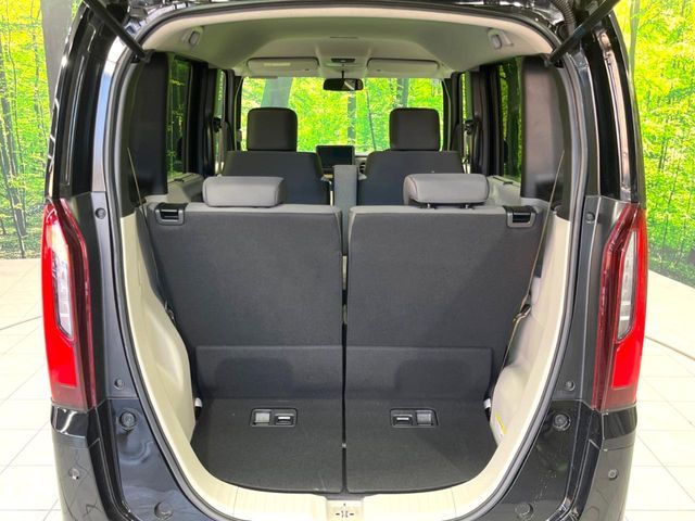 HONDA N BOX 2025 Image 31