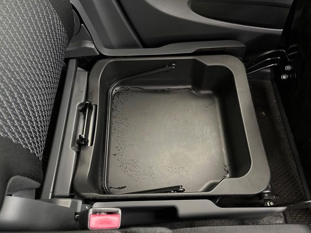 SUZUKI WAGON R STINGRAY 2013 Image 31