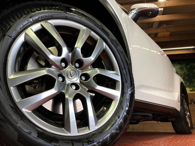 TOYOTA LEXUS NX300H 2017 Image 31