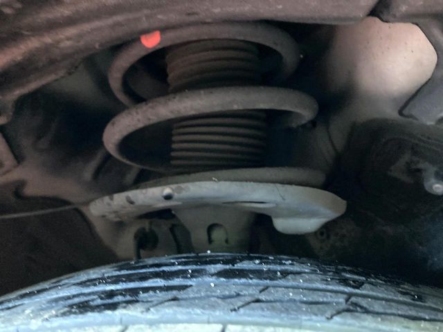 TOYOTA LEXUS NX300H 2017 Image 31