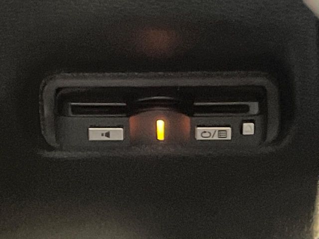 HONDA CIVIC HATCHBACK 2018 Image 31