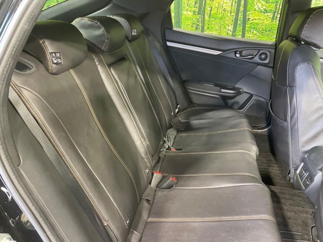 HONDA CIVIC HATCHBACK 2018 Image 31