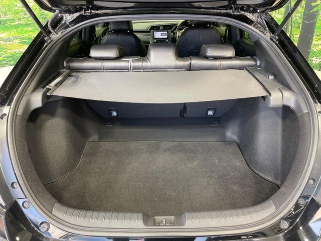 HONDA CIVIC HATCHBACK 2018 Image 31