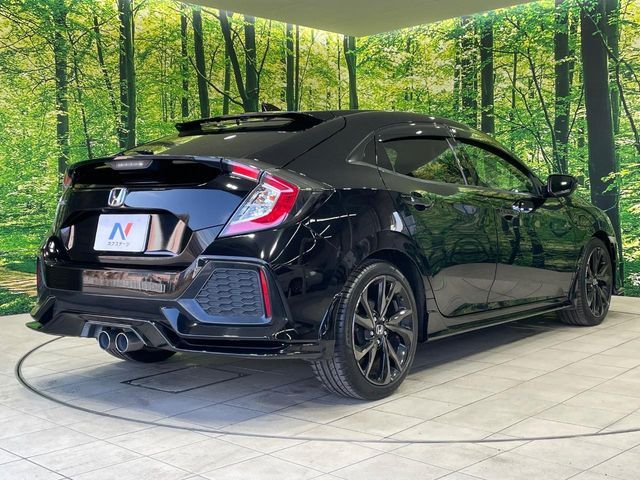 HONDA CIVIC HATCHBACK 2018 Image 31