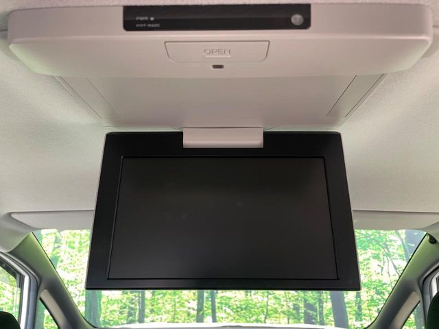 TOYOTA VOXY 2014 Image 31