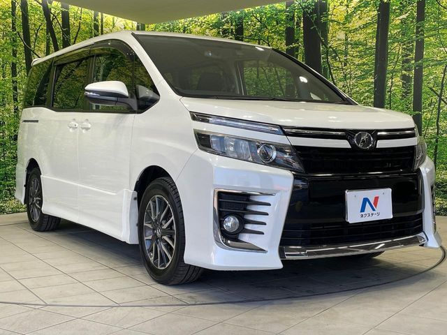 TOYOTA VOXY 2014 Image 31