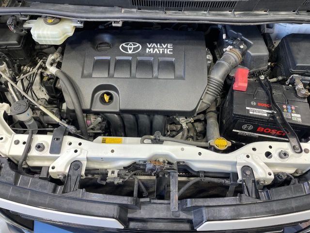 TOYOTA VOXY 2014 Image 31