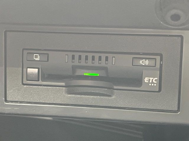 TOYOTA LANDCRUISER PRADO 2022 Image 31