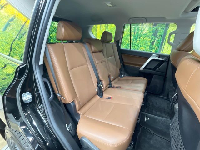 TOYOTA LANDCRUISER PRADO 2022 Image 31