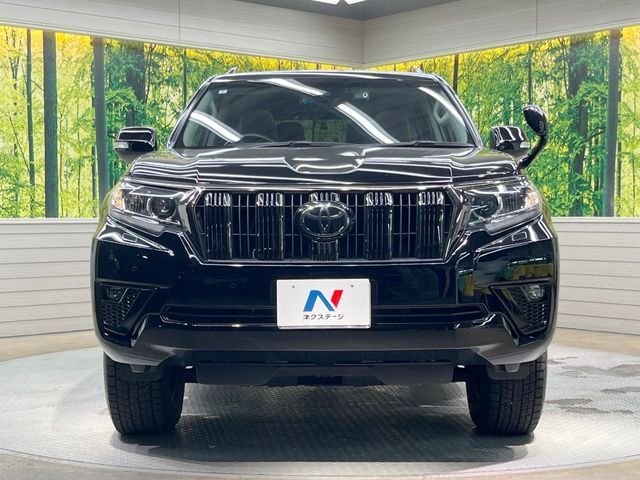 TOYOTA LANDCRUISER PRADO 2022 Image 31