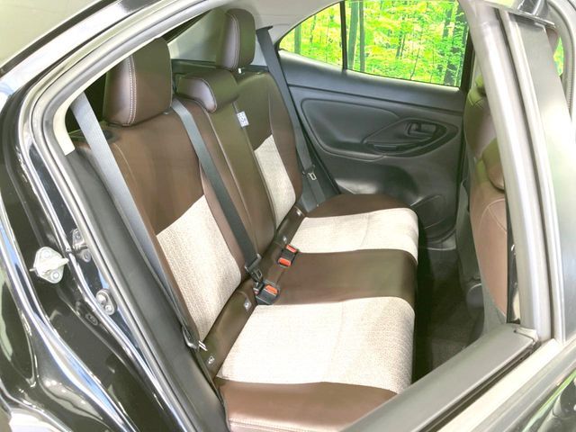 TOYOTA YARIS CROSS HYBRID 2022 Image 31