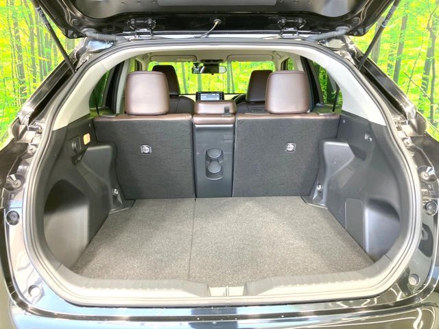 TOYOTA YARIS CROSS HYBRID 2022 Image 31