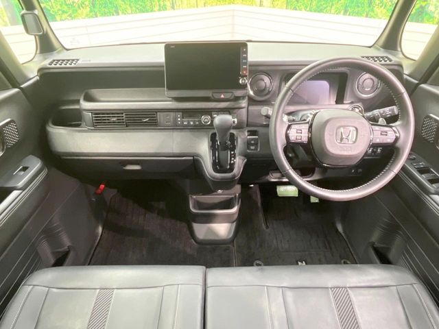 HONDA N BOX CUSTOM 2024 Image 31