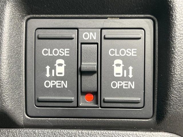 HONDA N BOX CUSTOM 2024 Image 31