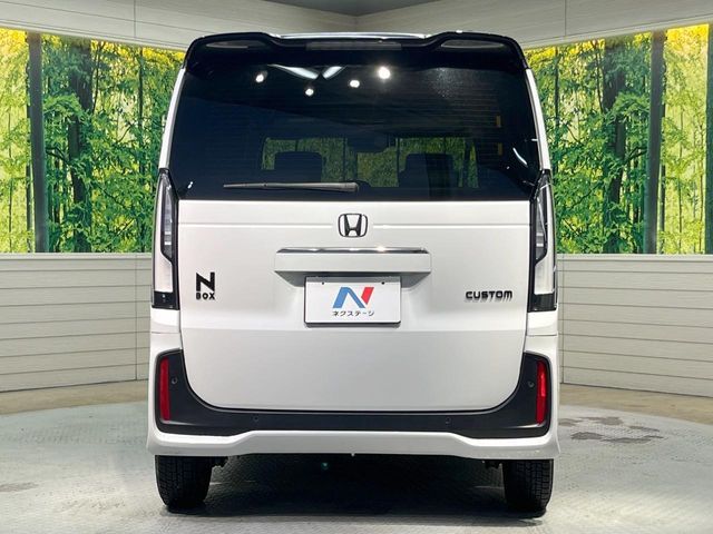 HONDA N BOX CUSTOM 2024 Image 31