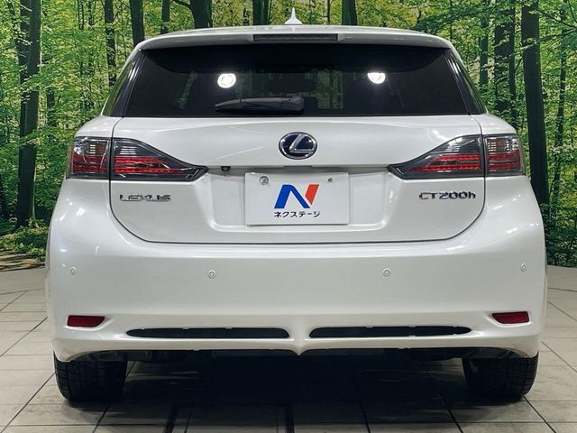TOYOTA LEXUS CT200H 2011 Image 31