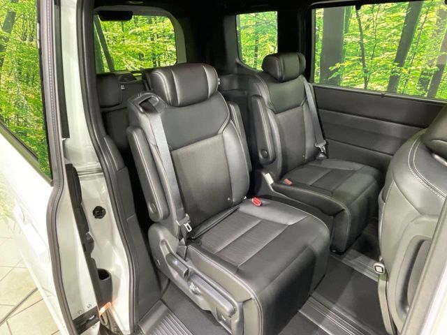 HONDA STEPWAGON E:HEV SPAD 2025 Image 31