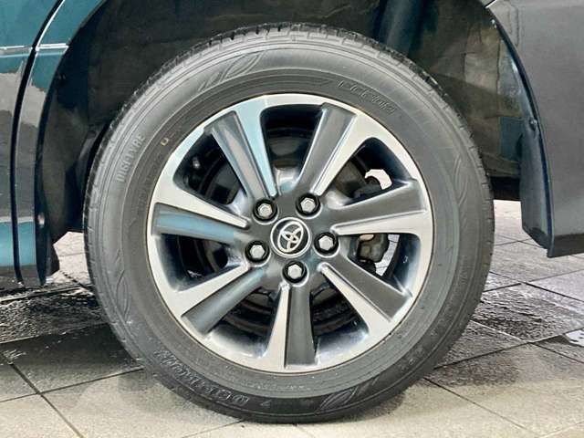 TOYOTA VOXY 4WD 2018 Image 31