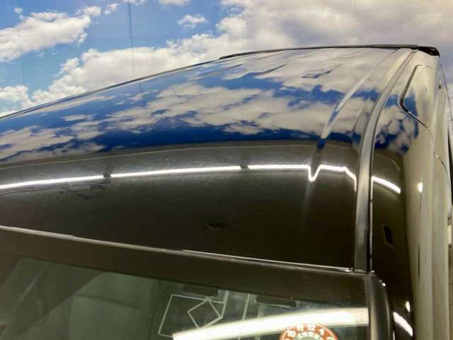 TOYOTA VOXY 4WD 2018 Image 31