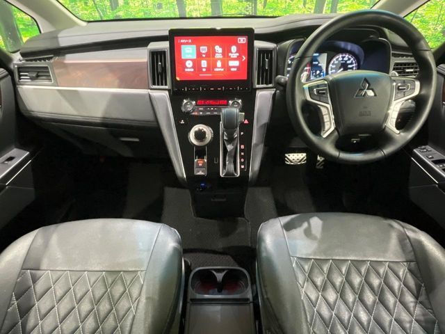 MITSUBISHI DELICA D:5 4WD 2024 Image 31