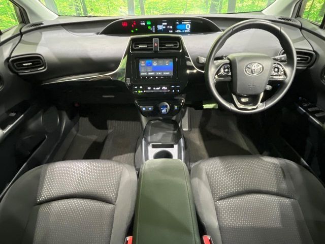 TOYOTA PRIUS 2020 Image 31