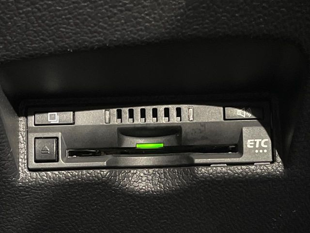 TOYOTA PRIUS 2020 Image 31