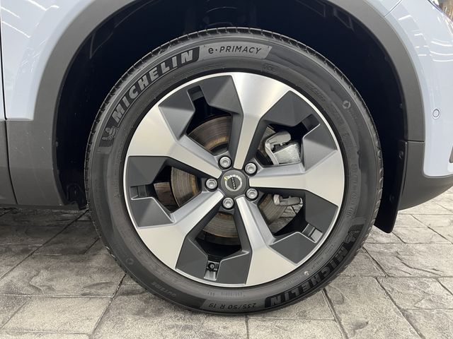 VOLVO XC40 2025 Image 31