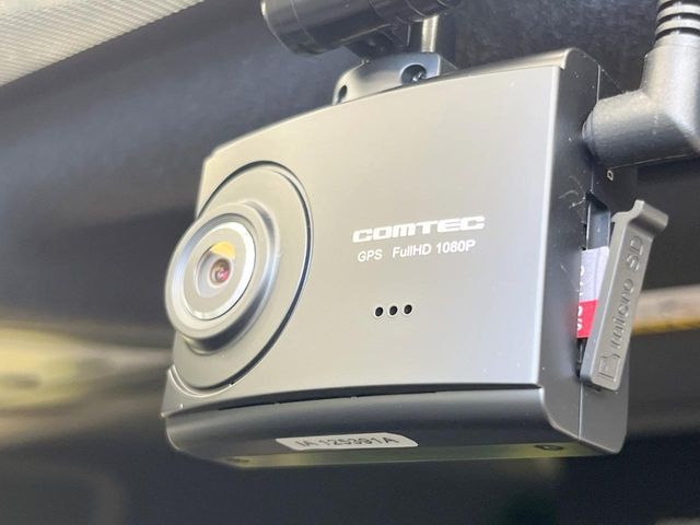 TOYOTA NOAH 2018 Image 31