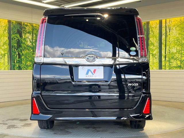 TOYOTA NOAH 2018 Image 31