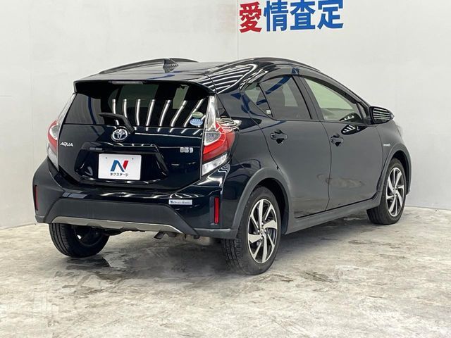 TOYOTA AQUA 2017 Image 31