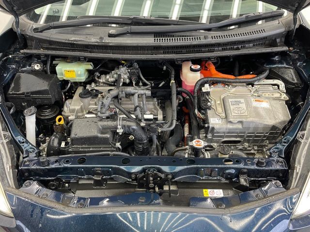 TOYOTA AQUA 2017 Image 31