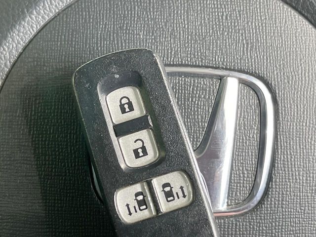 HONDA N BOX CUSTOM 2013 Image 31