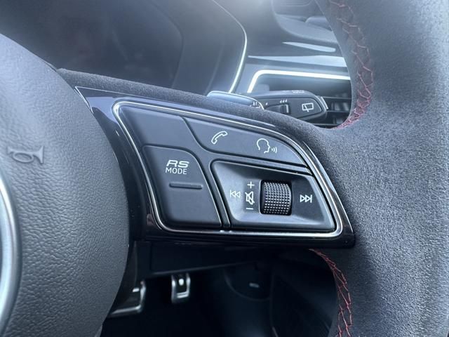 AUDI RS4 AVANT 2021 Image 31