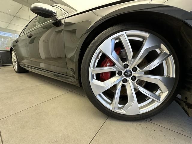 AUDI RS4 AVANT 2021 Image 31